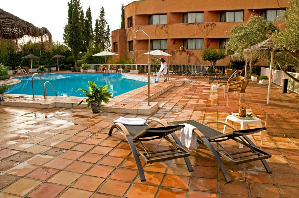 Verken de Betovering van Hotel Porcel Alixares  in Granada