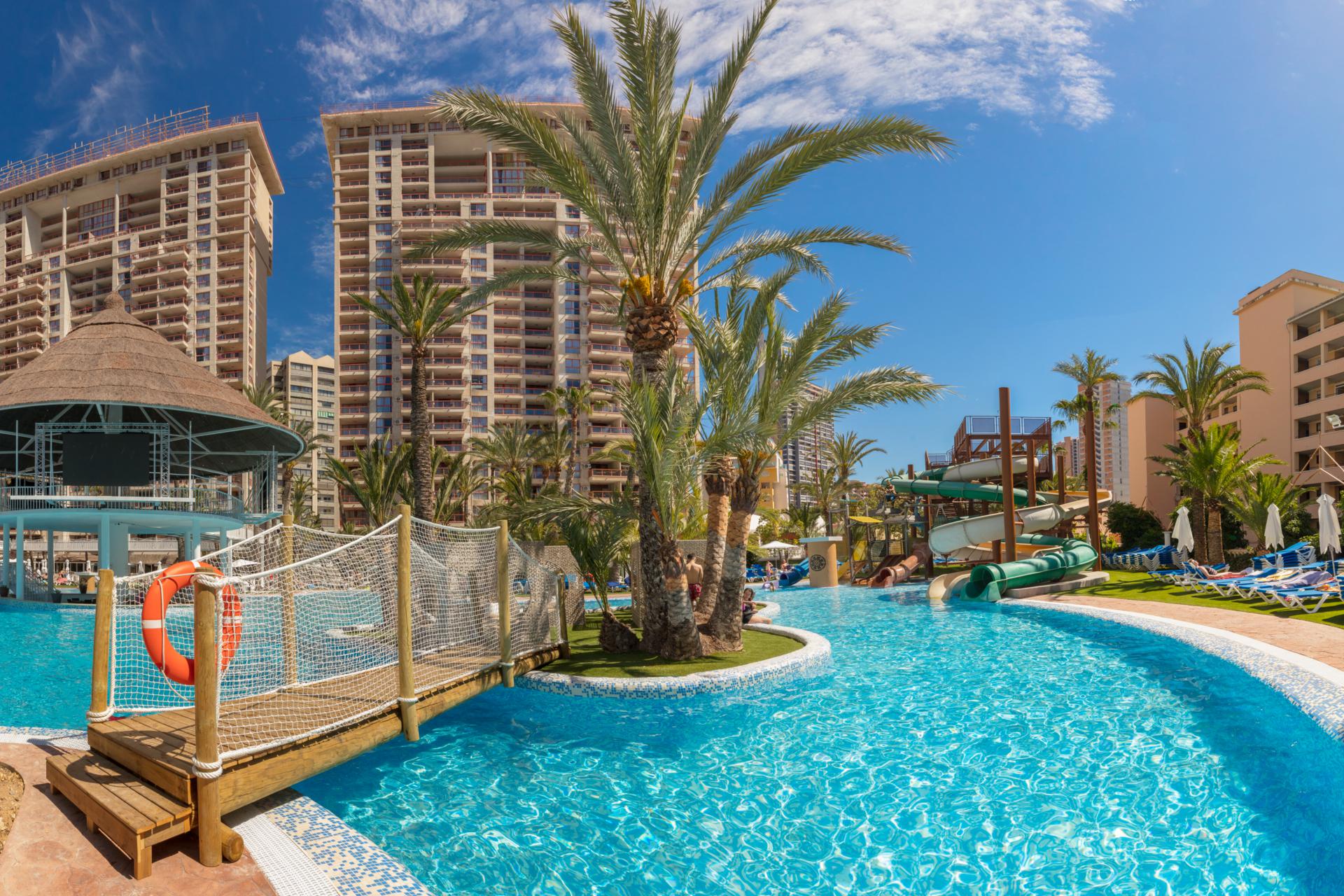 LiggingMagic Tropical Splash ligt aan de rustige Cala Finestrat