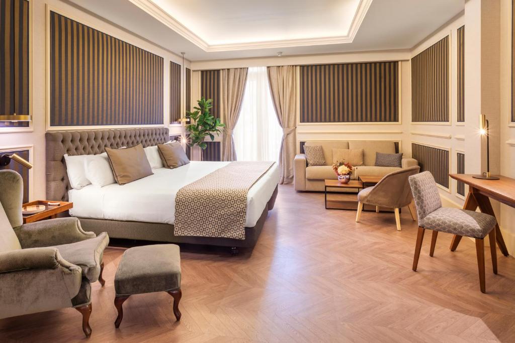 LiggingDit hotel bevindt zich in het historische stadscentrum van Madrid