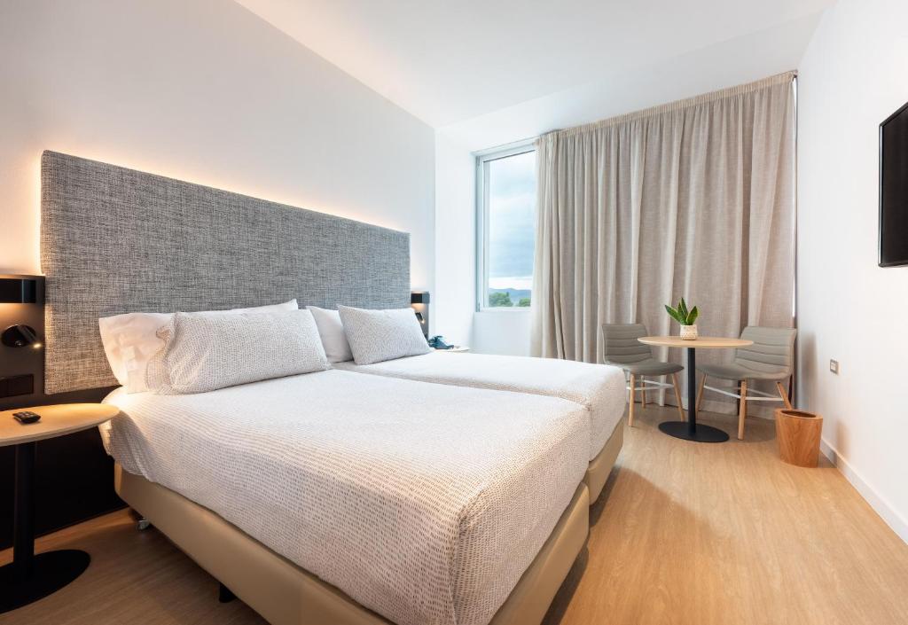 LiggingDit hotel is gelegen in El Prat de Llobregat