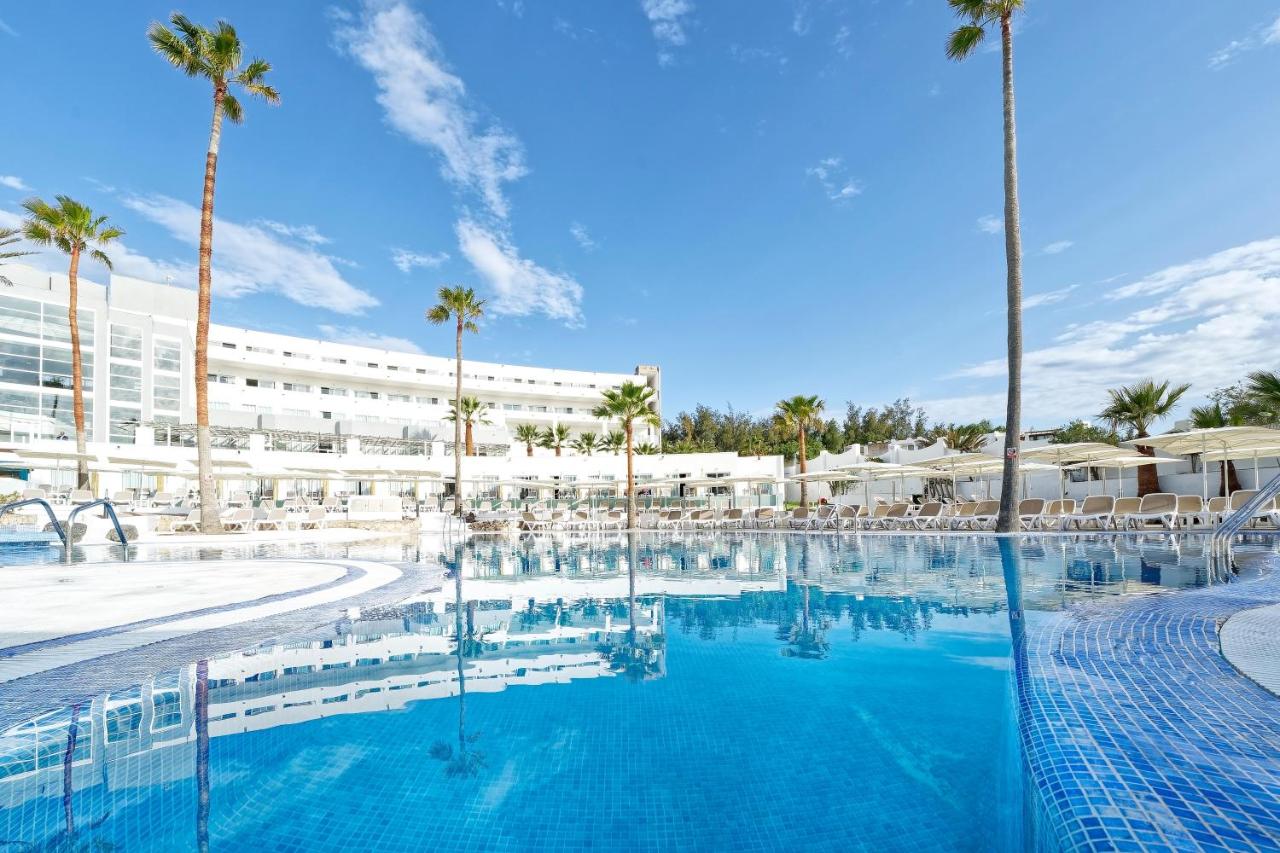 Adults Only ( 16+ )LiggingLabranda Golden Beach ligt in de rustige badplaats Costa Calma op Fuerteventura