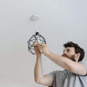 Boek Lamp ophangen bij Flickmyhouse