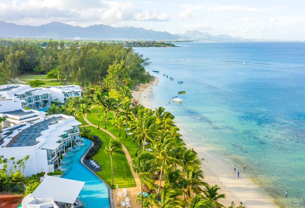 Victoria Beachcomber Resort & Spa