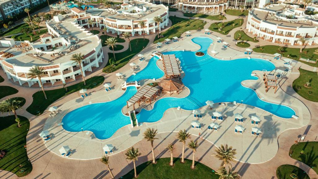 LiggingSUNRISE Alma Bay Resort ligt in het zuidelijke deel van Hurghada