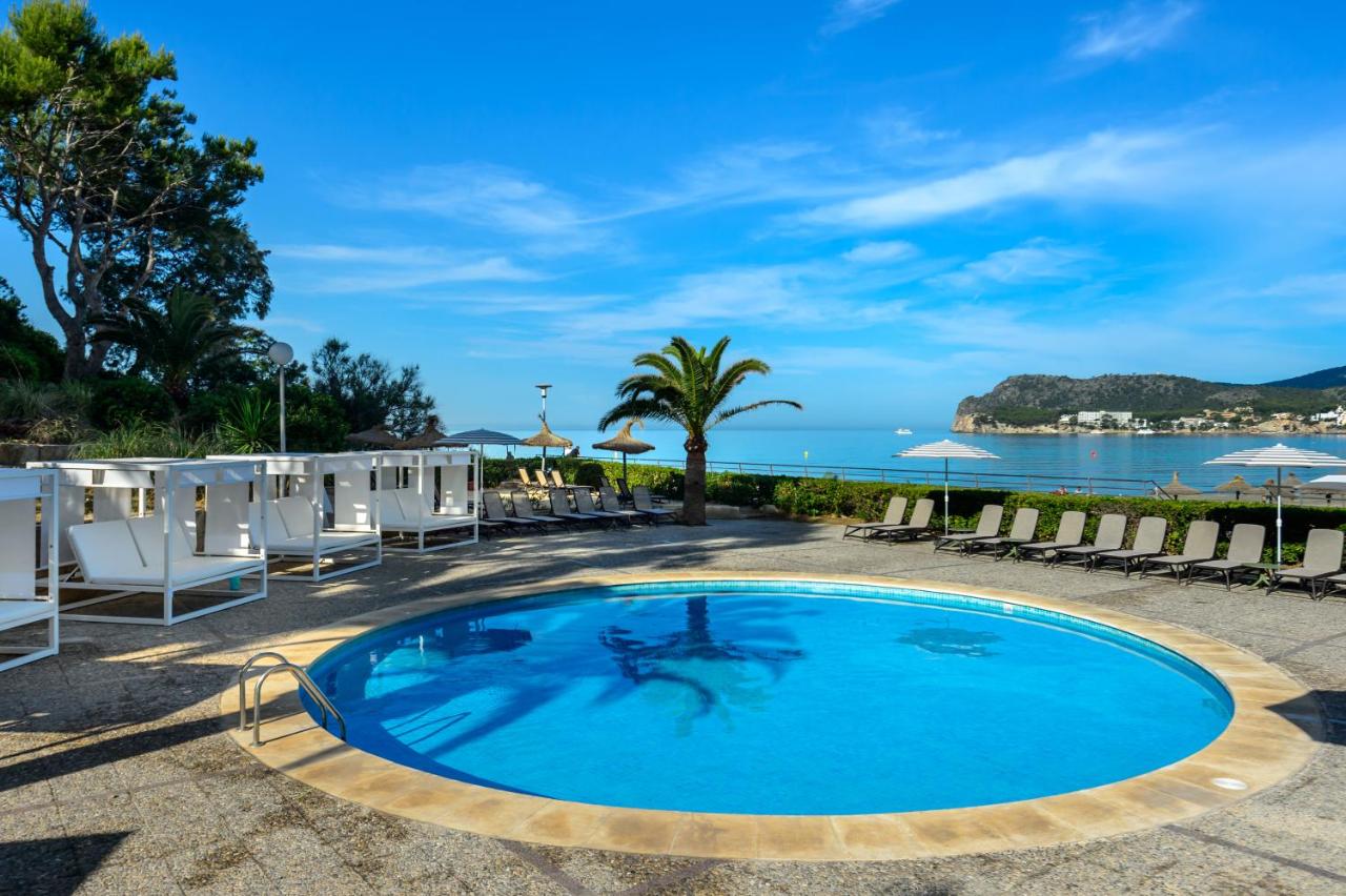 LiggingHotel Vibra Beverly Playa ligt direct aan het strand van Paguera