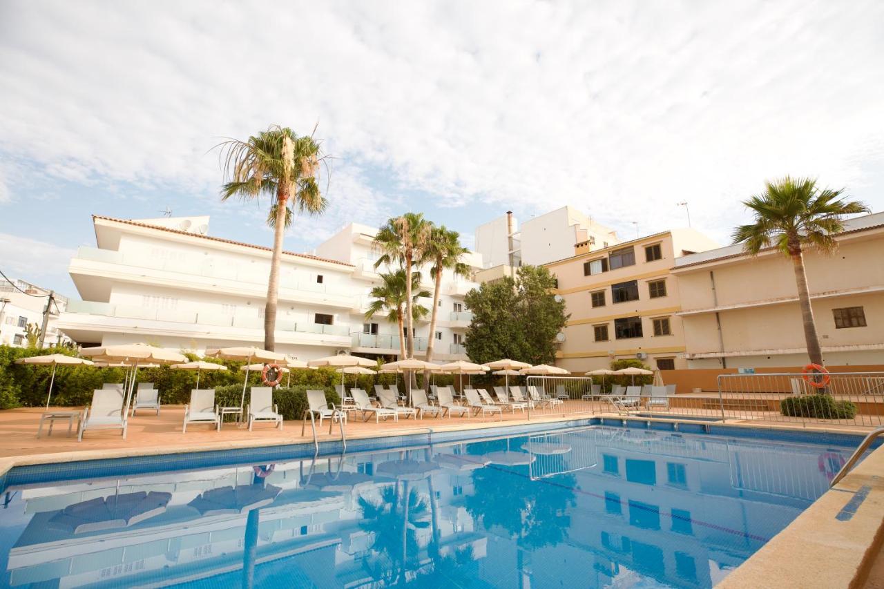 LiggingJS Horitzó ligt direct aan de promenade van Playa Gran (Can Picafort) in Can Picafort