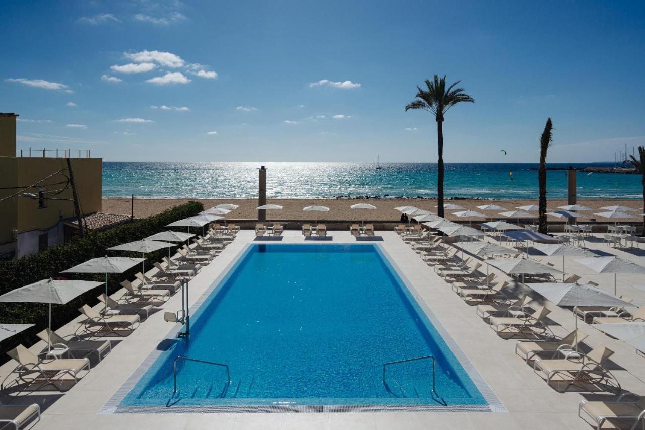 Adults Only 18+LiggingHet THB El Cid is een stijlvol 4-sterrenhotel uitsluitend voor volwassenen