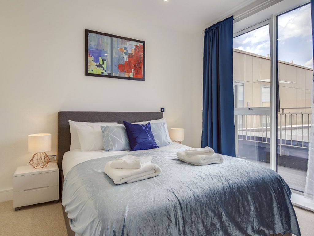 Heathrow Central | Boeken bij Flickmyhouse