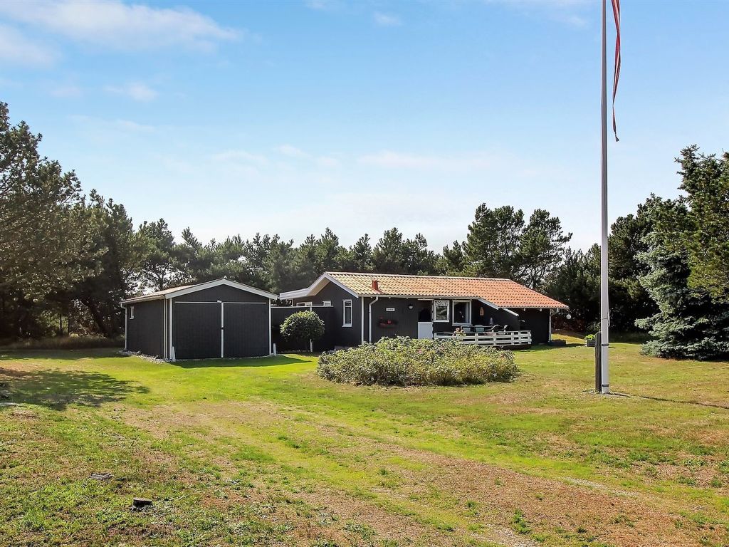 "Rokil" - 400m from the sea | Boeken bij Flickmyhouse