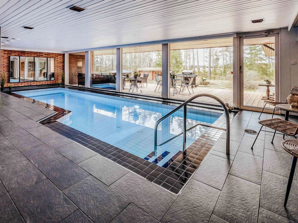 Patruunan juhla ja majoitus | Boeken bij Flickmyhouse