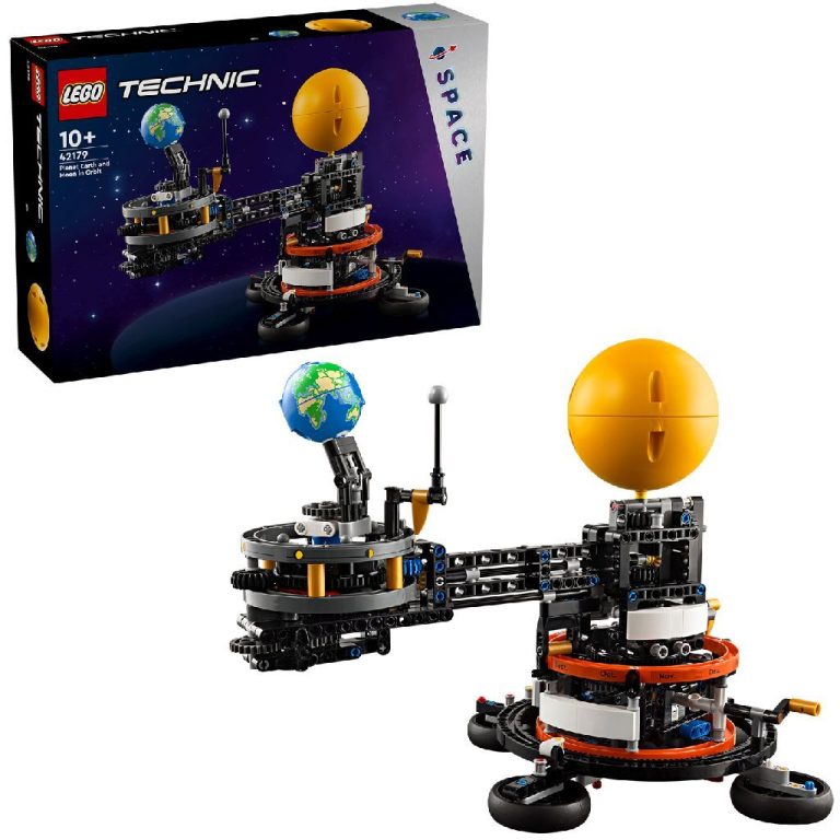 Lego Technic 42179 Planet Earth and Moon In Orbit | Kopen bij Flickmyhouse