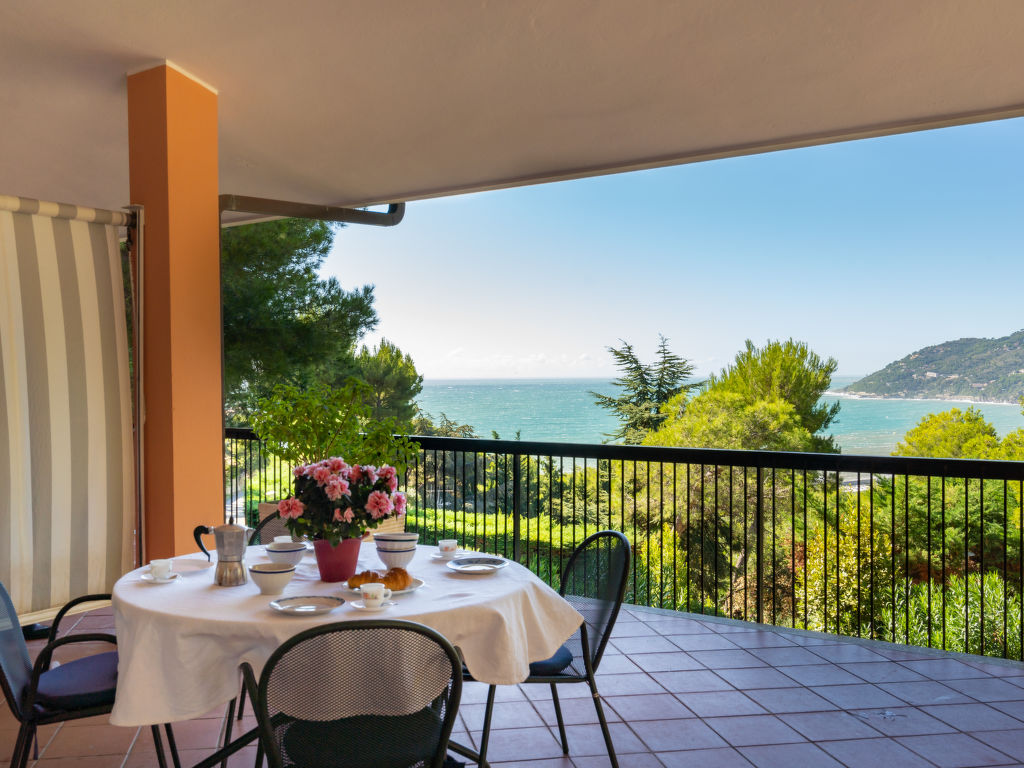 Apartment C2 | Boeken bij Flickmyhouse