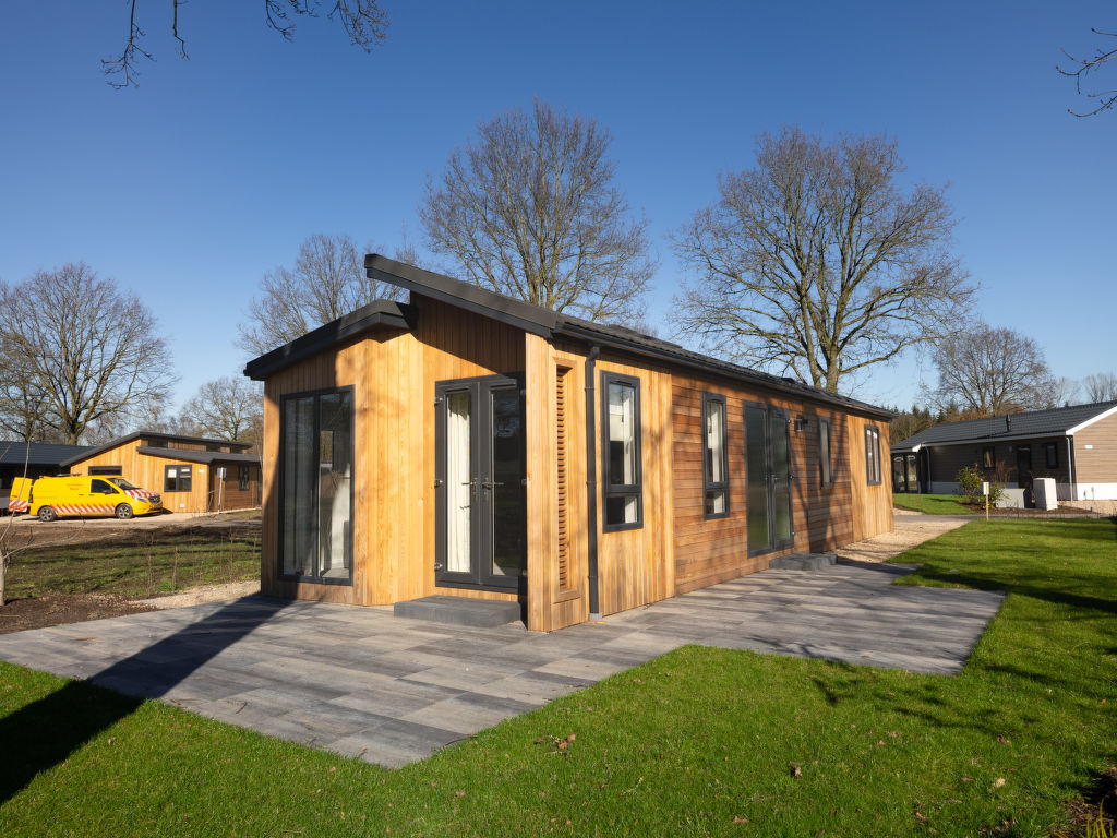 Hackfort 4 | Boeken bij Flickmyhouse