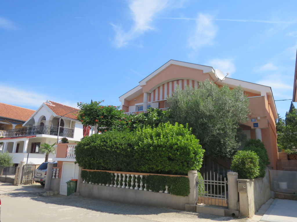 Ananina | Boeken bij Flickmyhouse