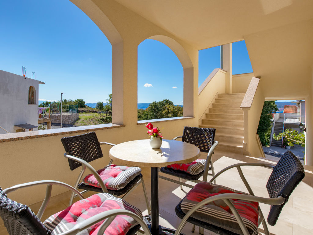 Nikol | Boeken bij Flickmyhouse