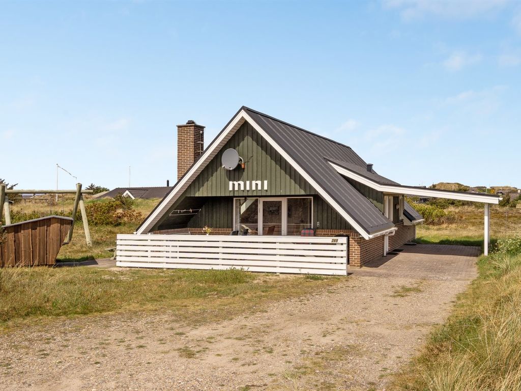 "Alleta" - 600m from the sea | Boeken bij Flickmyhouse