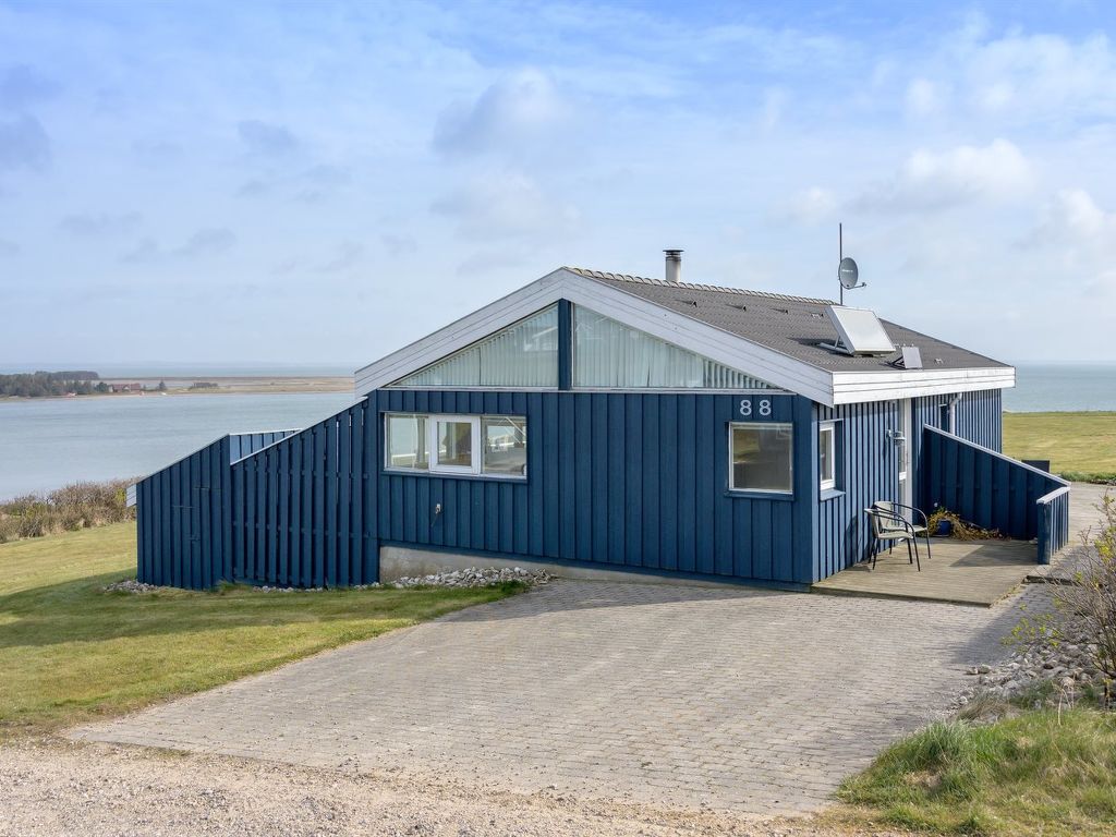 "Rajna" - 95m to the inlet | Boeken bij Flickmyhouse