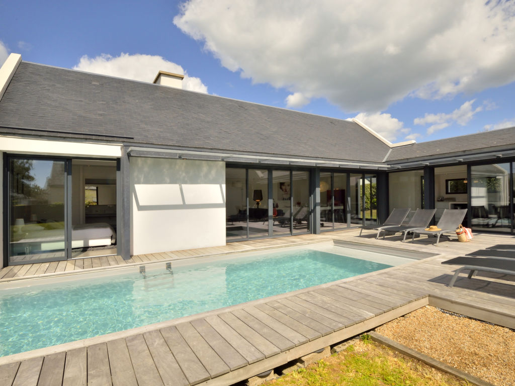 Villa Noalou | Boeken bij Flickmyhouse