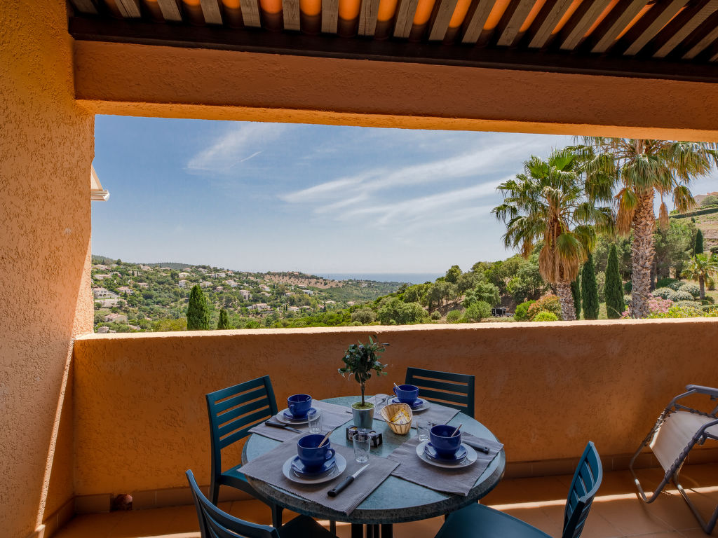 Les Hauts des Issambres | Boeken bij Flickmyhouse