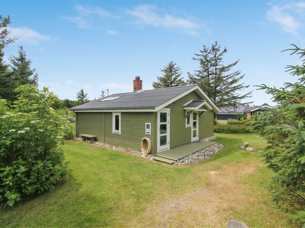 "Ele" - 900m from the sea | Boeken bij Flickmyhouse