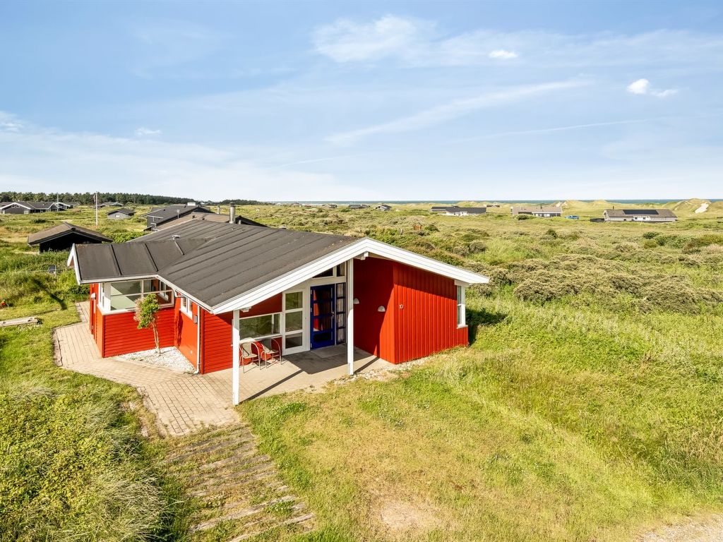 "Jolanta" - 250m from the sea | Boeken bij Flickmyhouse