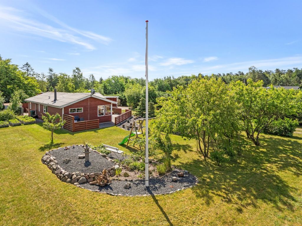 "Mina" - 1.4km from the sea | Boeken bij Flickmyhouse