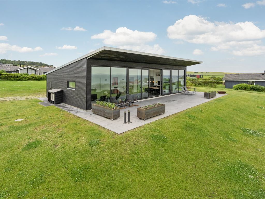 "Alyna" - 200m from the sea | Boeken bij Flickmyhouse