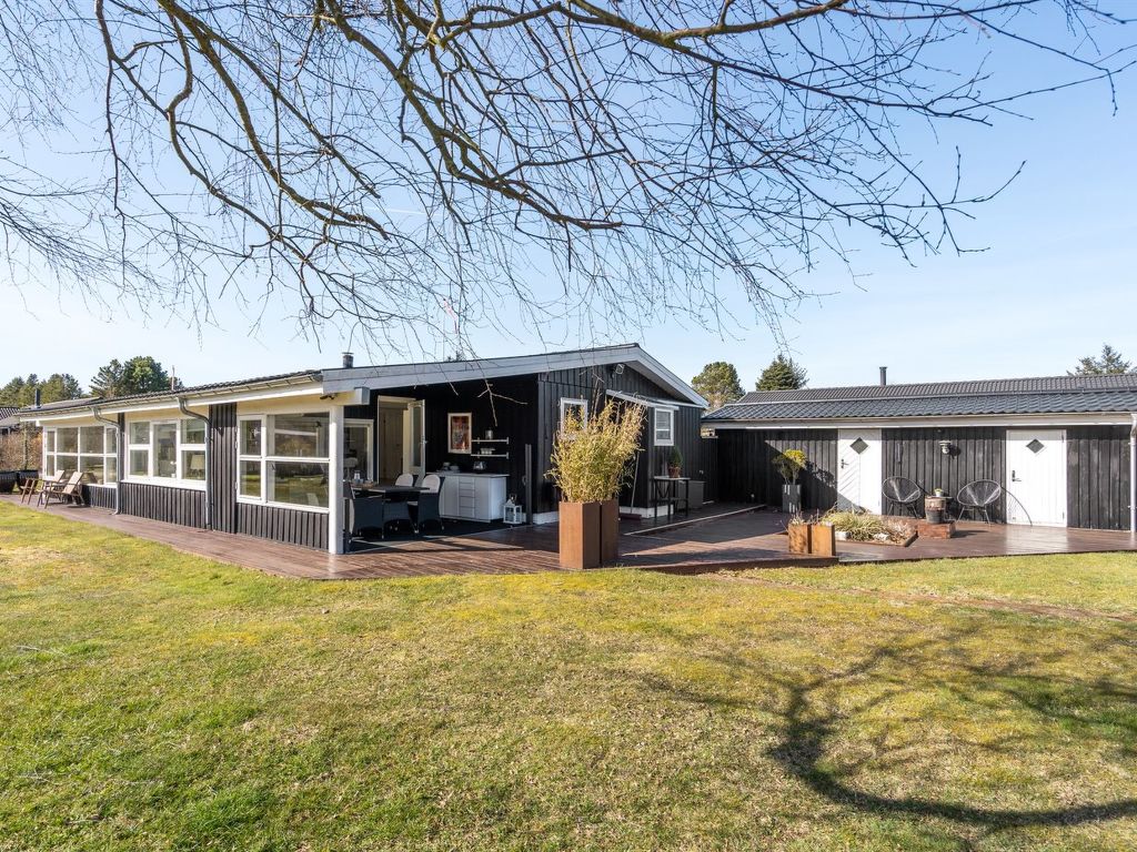 "Svenger" - 2km from the sea | Boeken bij Flickmyhouse