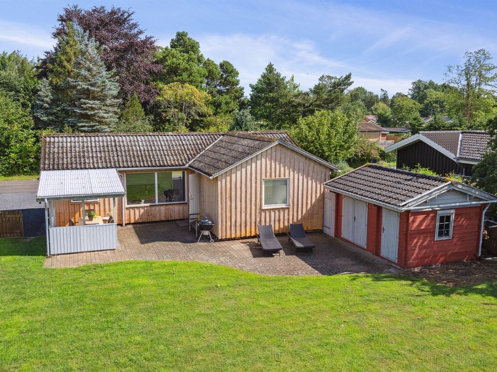 "Henric" - 500m from the sea | Boeken bij Flickmyhouse