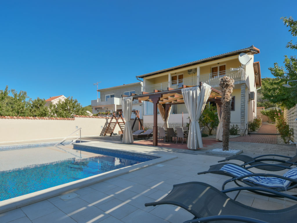 Zorka | Boeken bij Flickmyhouse