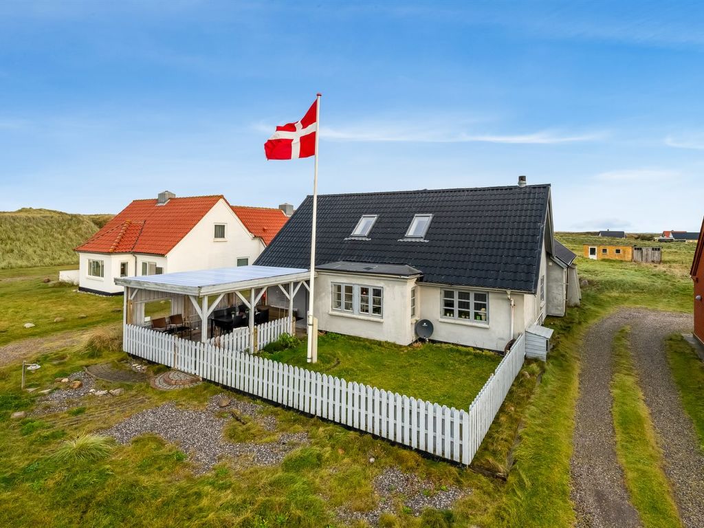 "Orvo" - 150m from the sea | Boeken bij Flickmyhouse