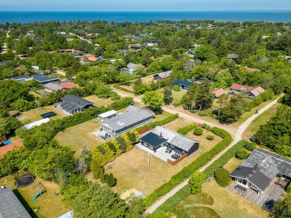 "Eira" - 350m to the inlet | Boeken bij Flickmyhouse