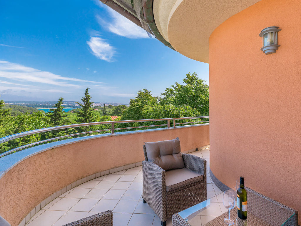 Matej | Boeken bij Flickmyhouse