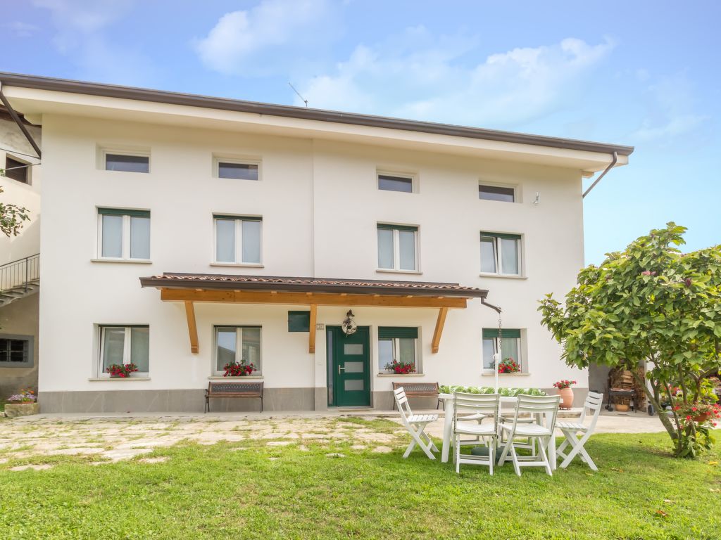 Casa Amica | Boeken bij Flickmyhouse