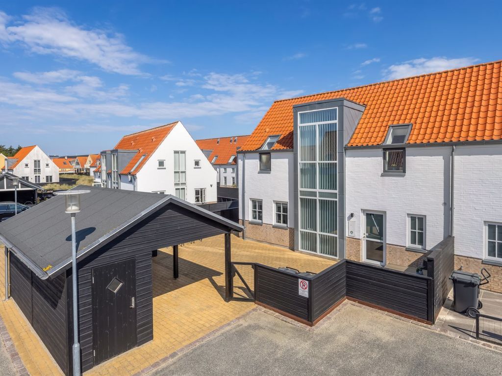 "Hilma" - 600m from the sea | Boeken bij Flickmyhouse
