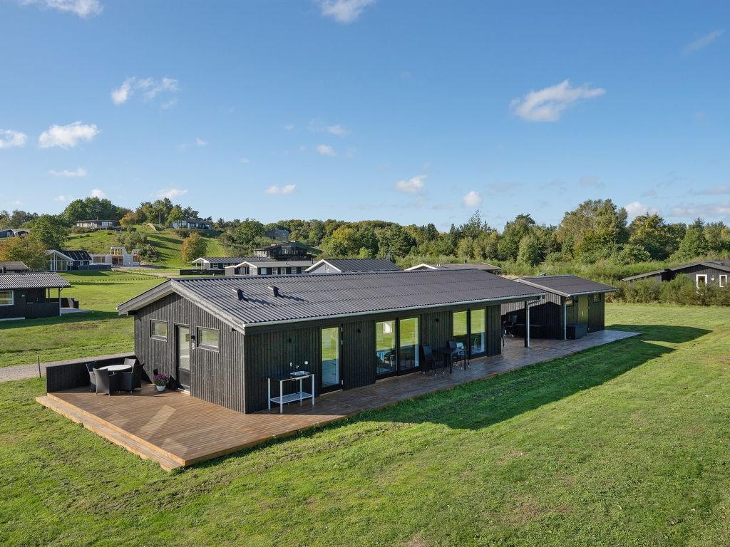 "Sighref" - 300m from the sea | Boeken bij Flickmyhouse