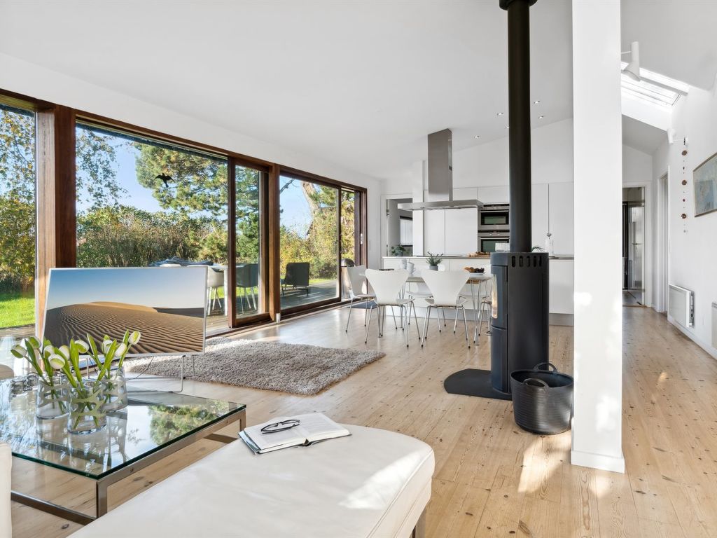 "Erikka" - 300m to the inlet | Boeken bij Flickmyhouse