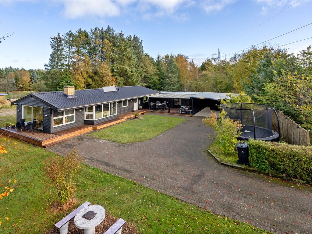 "Alida" - 1.1km from the sea | Boeken bij Flickmyhouse