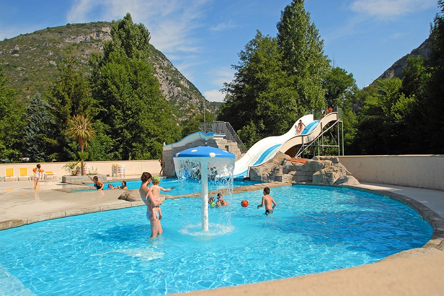 Camping Des Grottes | Reserveren bij Flickmyhouse