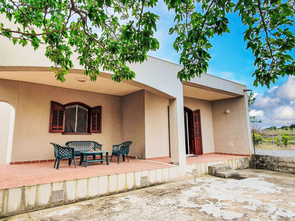 Cecilia | Boeken bij Flickmyhouse