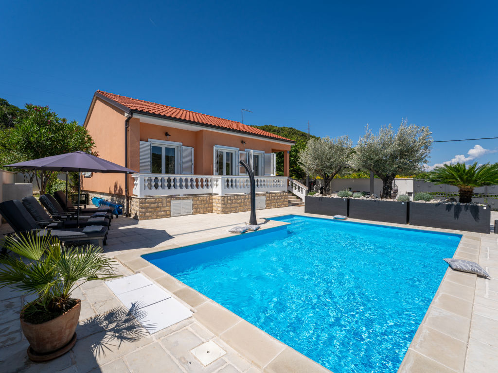 Happy Home Rab | Boeken bij Flickmyhouse