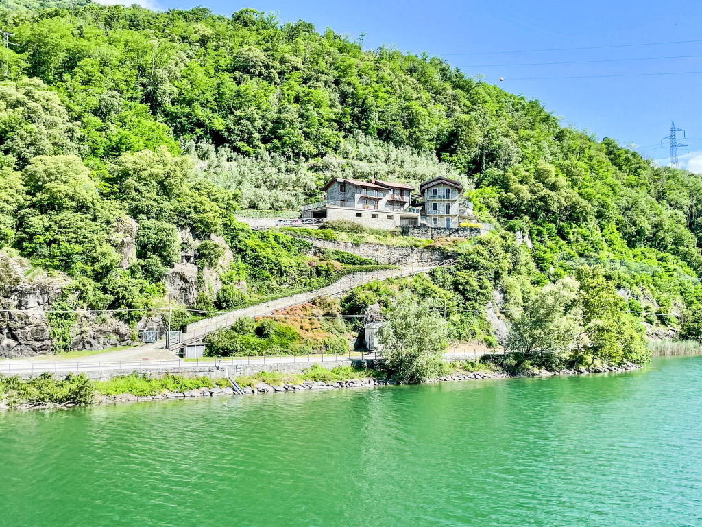 Flat 1 | Boeken bij Flickmyhouse