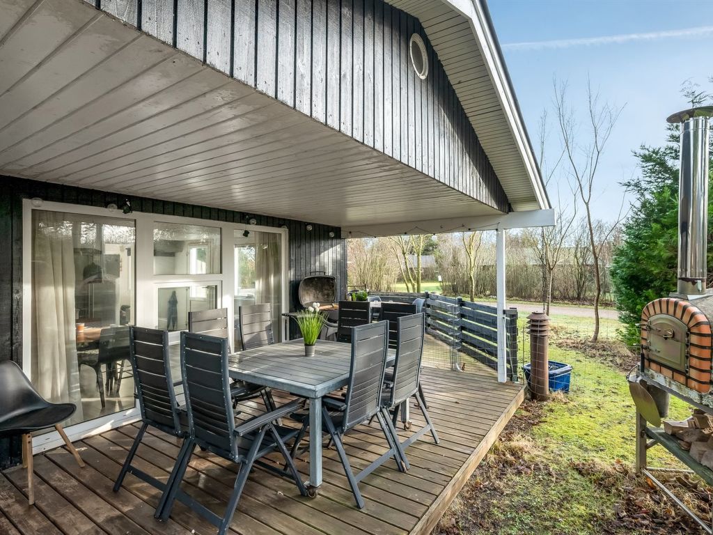 "Tiina" - 500m to the inlet | Boeken bij Flickmyhouse