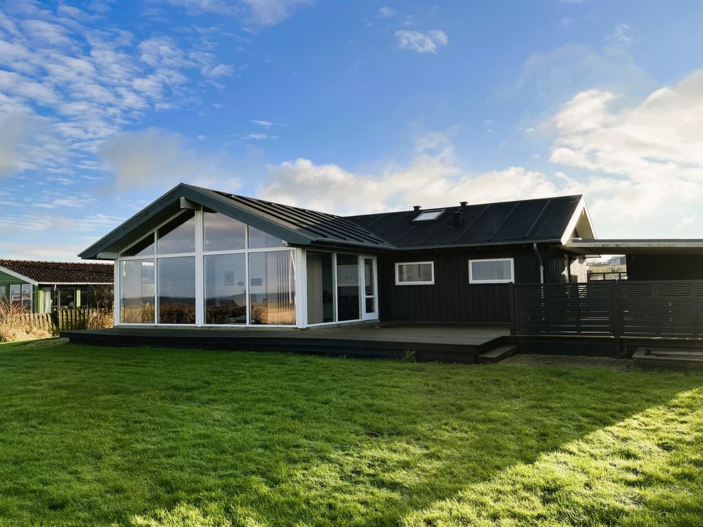 "Drusilla" - 140m from the sea | Boeken bij Flickmyhouse