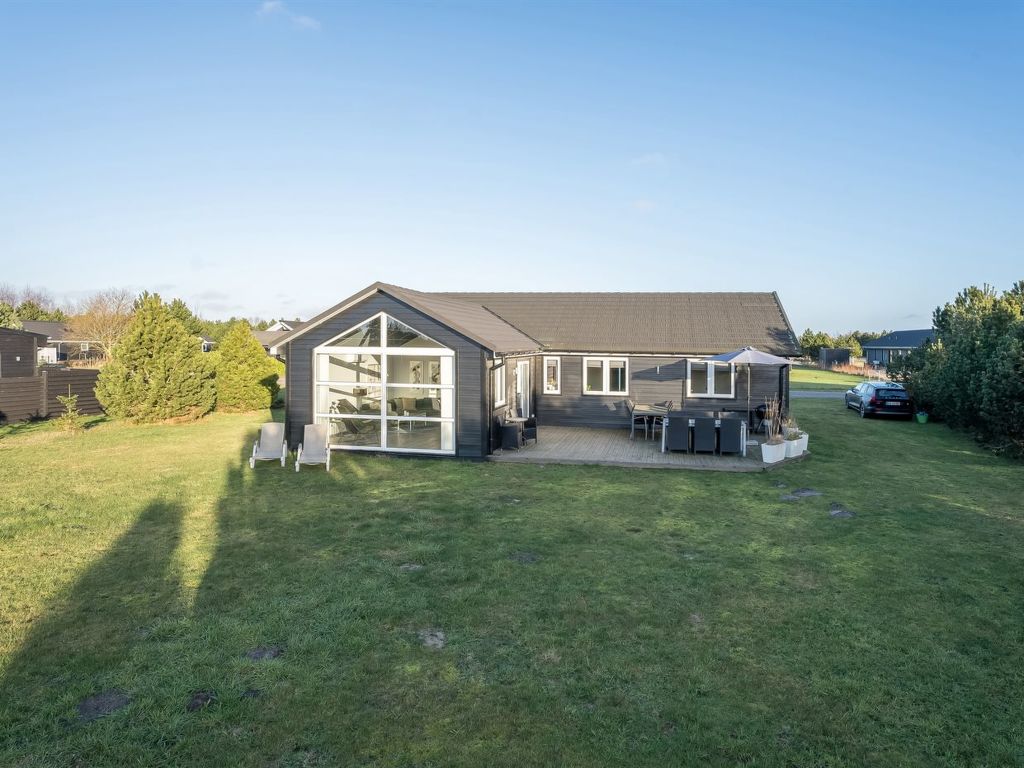 "Danika" - 1.5km from the sea | Boeken bij Flickmyhouse