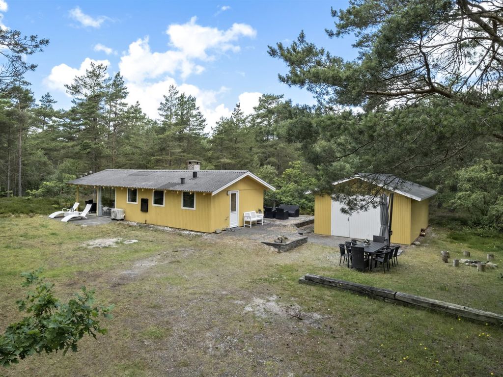 "Graver" - 760m to the inlet | Boeken bij Flickmyhouse