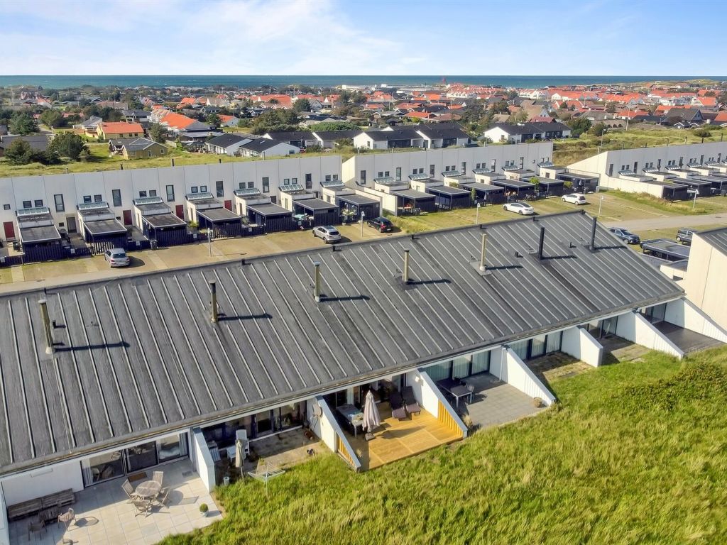 "Mimi" - 900m from the sea | Boeken bij Flickmyhouse