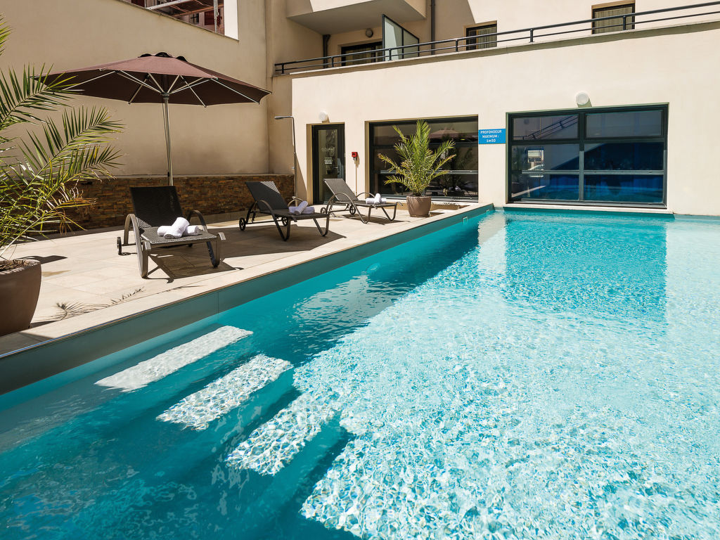 Les Patios d'Eugénie | Boeken bij Flickmyhouse