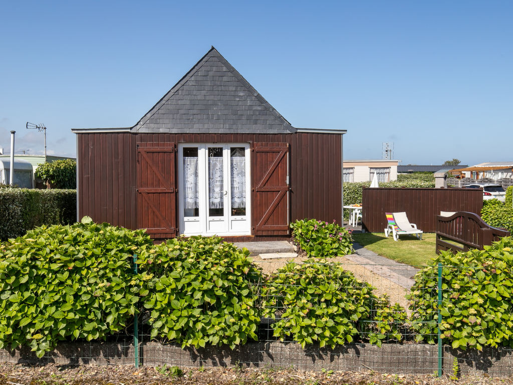 Petit Chalet à la Plage | Boeken bij Flickmyhouse