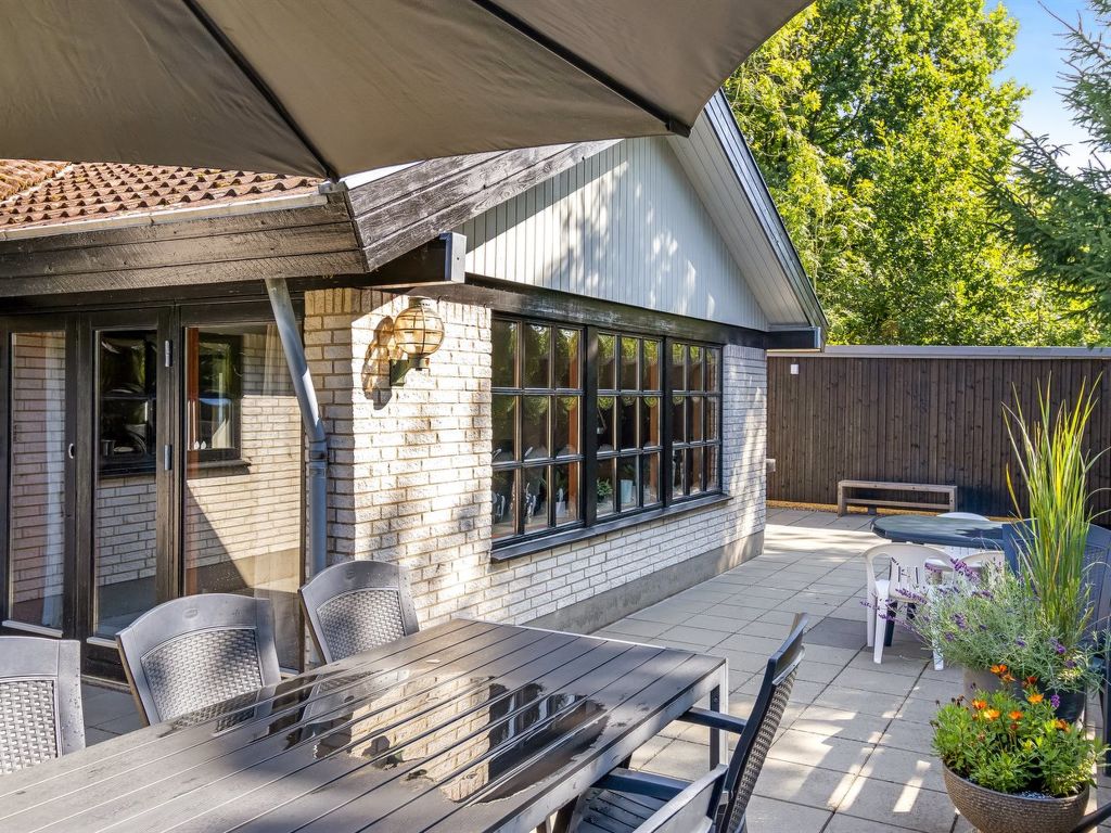 "Berner" - 30km from the sea | Boeken bij Flickmyhouse